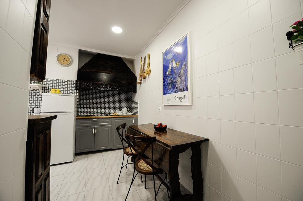Heart Of Pamplona Apartments II By Clabao ห้อง รูปภาพ
